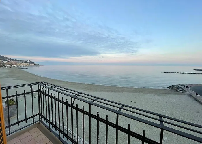 아파트 Seabreeze - La Tua Casa Sulla Sabbia 바라체